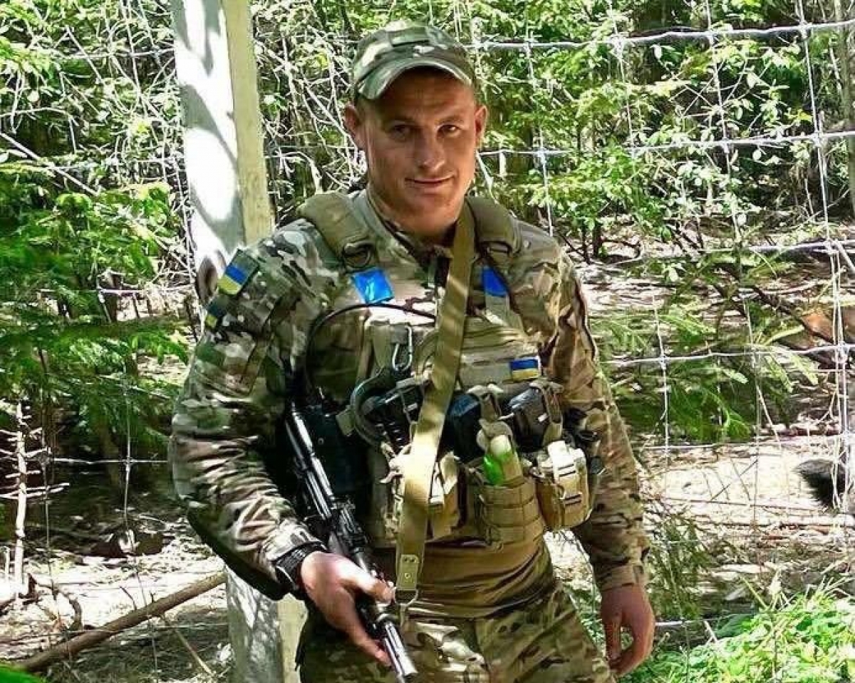 Внаслідок авіаудару загинув Захисник з Волині Дмитро Калінчук