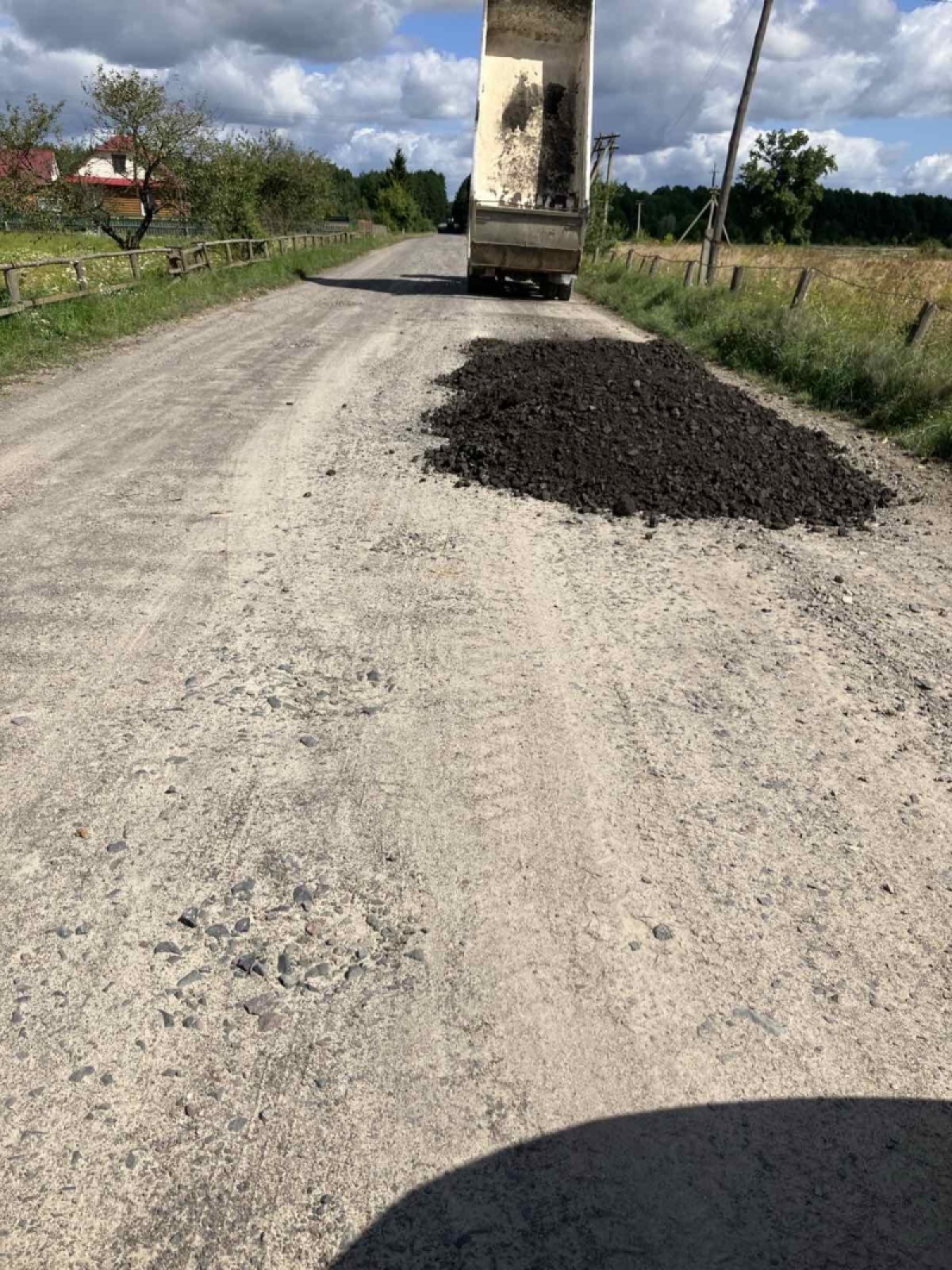 Громада на Волині ремонтує дороги в селах (ФОТО)