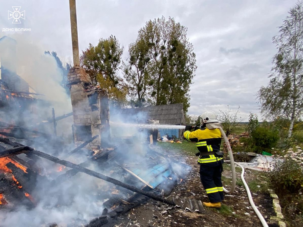 На Волині горів житловий будинок: в чому причина