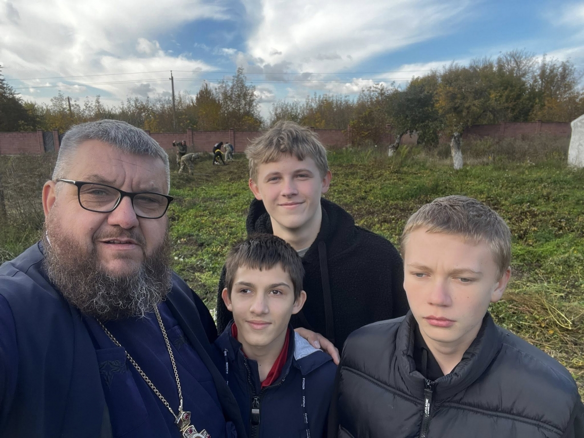 У навчально-реабілітаційному центрі на Волині заклали плодовий сад
